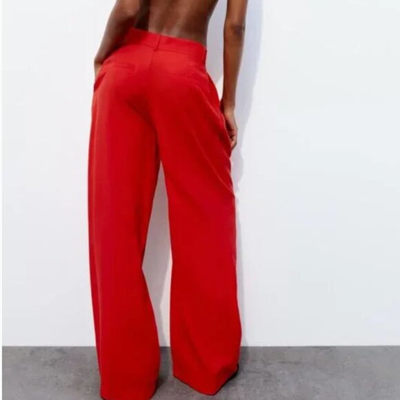NWT ZARA FLOWY PLEATED PANTS BRIGHT RED - Picture 3 of 8